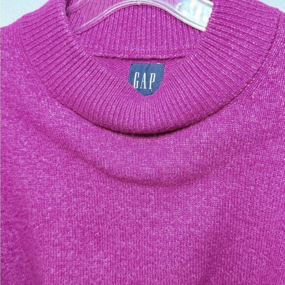GAP Fuzzy Oversized Crewneck Sweater - Picture 3 of 5
